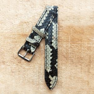 Tali Jam Tangan Kulit Exotic Snake Skin Warna loreng Garansi 1 Tahun