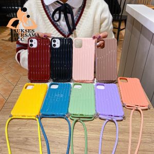 SGA Slingcase Koper Polos Luggage casing hp untuk VIVO Y12 Y91 V20 All Type II WARNA KIRIM RANDOM\nSBA Slingcase Koper Polos Luggage casing hp untuk SAMSUNG A20 A30 All Type II WARNA KIRIM RANDOM\nSBA Slingcase Koper Polos Luggage casing hp untuk OPPO A5S A57 F11 All Type II WARNA KIRIM RANDOM