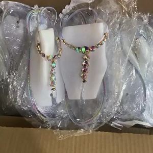 [Free Shipping] Hot-Selling Summer Transparent Shoes With Rhinestones Jelly Sandals For Women PVC Flat-Soled Outdoor Beach Shoes