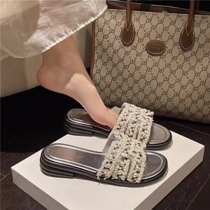 New Chunky Heel Pearl Slippers For Women Summer Breathable Outdoor Fashion Soft Sole Non-Slip Beach Vacation Sandals