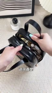 Vanity Makeup Bag High Capacity Cosmetic Bag Travel Pouch Wash Bag Toiletries Organizer Portable Cosmetics Storage Bag