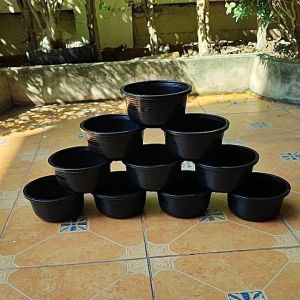 กระถางแขวน 7.5 นิ้ว แพ็คละ 10 ใบ ราคาถูกเกินอะ