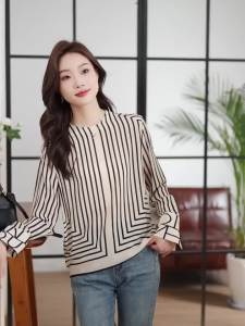 AMMIN French High-End Black and White Striped Intellectual Temperament Round Neck Long Sleeve Commuter Chiffon Blouse for Women 2025 Autumn New High-End Design Elegant Blouse