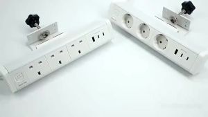 [SG]Desk Clamp Power Strip UK 3 Plugs Outlets Sockets with USB Port Clamp on Conference Table Home Office