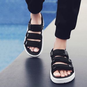 Sandal Pria Casual Strap Tiga Kekinian Terbaru / Sandal Laki-Laki Keren Simple Flat