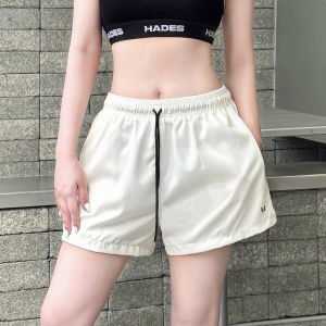 Quần đùi thể thao nữ tập gym yoga 2 lớp HMSPORT mã [QT05] chất vải dù chính phẩm mềm mịn mát thoải mái vận động.