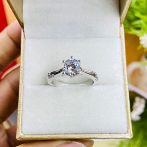 Nhẫn Moissanite Mỹ D/FL màu trắng kiểm định GRA kiểu 6 chấu hoa hồng chủ 6.5mm Nhẫn bạc nữ xi bạch kim đẹp Nhẫn kim cương nhân tạo moissanite màu xanh thiết kế sang trọng và đẳng cấp - KIM LỘC PHÁT N6CDX