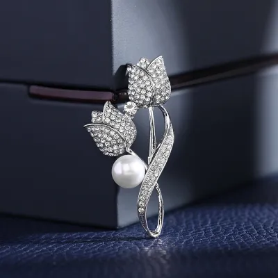 New Style Brooch Tulip Flower Pin Anti-glare Shawl Brooch Full Diamond Brooch