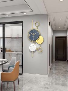 Clock Simple Modern Decoration Household Clock Wall Hanging Nordic Light Luxury Art Wall Watch Fashion Creative Living Room Wall Clock Mute Perforation-Free Quartz ClockFast shipping