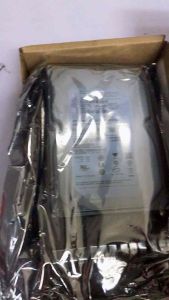 Ổ cứng IBM chính hãng 500GB SaTa kèm socket gắng nhanh.