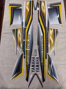 Bộ tem decal dán xe máy Yamaha Sirius RC màu vàng trắng zin thái siêu đẹp