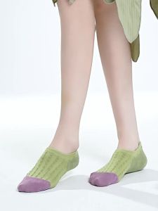 YOLO ถุงเท้า3คู่สำหรับผู้หญิงถุงเท้าถุงเท้าระบายอากาศได้แบบบางลายนูนแนววินเทจถุงเท้าผู้ชายล่องหนกันส้นฤดูร้อน