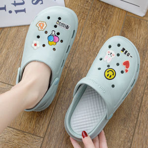 QZshop  งานปังพร้อมจัดส่ง รองเท้าแตะรัดส้นหัวโต งานเสริมส้น ทรงสวย งานดี พร้อมส่งสีสวยๆงานทูโทนให้เลือกหลากหลายสี ตัวรองเท้าใส่ดี แมทช์ง่าย สวมใส่ได้ทุกโอกาส จะใส่ไปเรียนก็ดี ใส่ไปเที่ยวก็ได้ พิกัดงานสวยๆในตะกร้าเลย