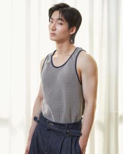 Hunter Studios - เสื้อกล้ามผ้าไหมพรมทอลายตาข่าย รุ่นReversible Tank Top