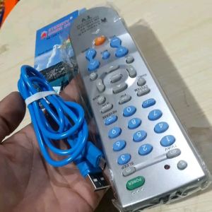 REMOT TV MULTIFUNGSI GRATIS KABEL DATA buat semua merek tv dan remot dilengkapi senter