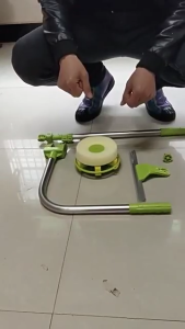 Telescopic Window Cleaner Glass Window Scrubber Retractable Handle Adjustable Tool for Cleaning Windows Surfaces