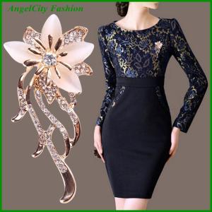 AngelCity Fashion Store Opal Flower Brooch Rhinestone Brooch Pin Wedding Party Women Jewelry