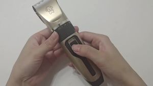 AU Manufacturers best-sellinggrooming clippers: electric clippers for cats and dogs a multi-functional professional electric hair clipper