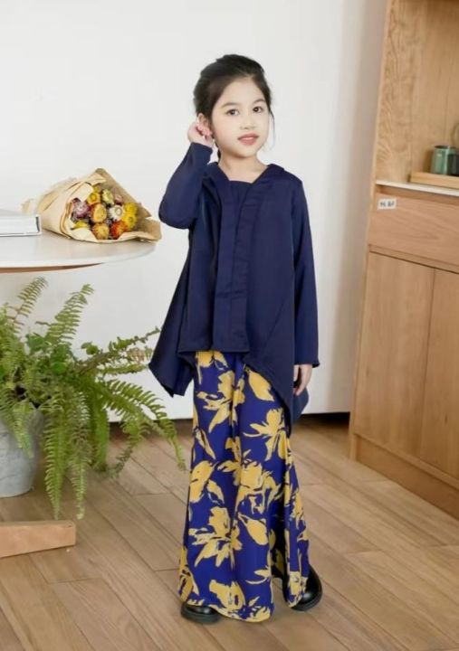 Kebaya Batik Nyonya Budak Perempuan Baju Raya Viral 2024 Oren Bata