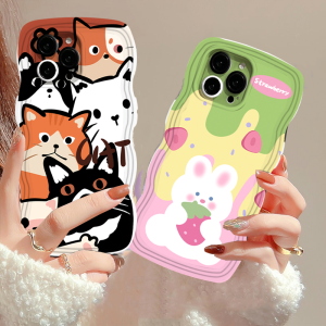 (Lokal Ready) Xinyu Casing hp iPhone 14 iPhone 14 Pro Max iPhone 11 iPhone13 Pro Max 11 Pro Max iPhone 12 XR XS MAX iPhone 6 6S 7 8 Plus SE 2020 Rabbit Strawberry Manis Kelinci dan Kucing Pinggir Gelombang TPU Softcase