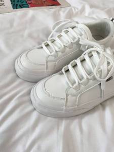 พร้อมส่ง️ในไทยทุกวัน รองเท้ายี่ห้อ Bright รองเท้าผ้าใบ สีขาว รุ่น AMY มีไซส์ 38-42 นุ่ม ใส่สวย support เท้า