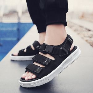 Sandal Pria Casual Strap Tiga Kekinian Terbaru / Sandal Laki-Laki Keren Simple Flat