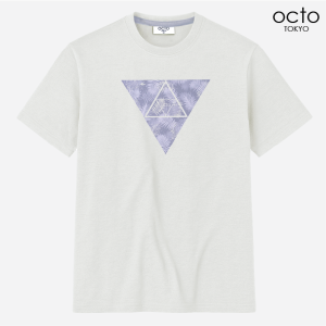 octo TOKYO เสื้อยืดแขนสั้นสกรีนลาย Triangle ผ้านุ่มคอตตอน 100%