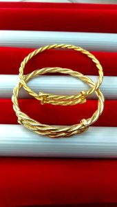 Gelang Tangan Wanita Lilit Lapis Emas 24k Tempahan Anti Karat