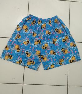 Celana Pendek Karakter Jumbo & Kolor Boxer: Pilihan Terbaik untuk Semua Usia