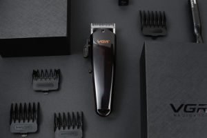 VGR Professional Electric Electric Hair Trimmer Clippers USB Rechargeable Hair Clipper Men Haircut Barber