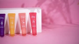 Lakerain 3pcs Lip Gloss Moisturizing Shine Shimmer Lipstick Plumping Lip Tint Lip Care Cruelty-Free