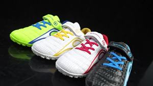 Velcro childrens soccer shoes long studs broken studs boys and girls shoes student competition sports shoes direct sales