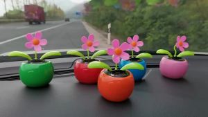 2026Car Solar Swinging Sunflower Decoration Cute Bee Sunflower Flower Toy Car Interior Decoration Styling Home Ornaments Accessories