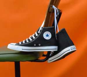 SEPATU CONVERSE ALL STAR NOT ORIGINAL SEVENTIES 70S CONVERSE87 SEPATU CONVERSE8 PREMIUM BLACK 100% PREMIUM 70S/CONVERSE18 OFF WHITE/CONVERSE18 Sepatu Sekolah / Sepatu All Star / Sepatu Original Converse1995 / Sepatu Clasic / Sepatu Murah Hitam