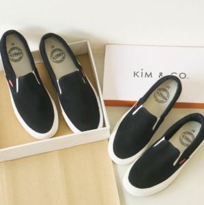 KIM&CO. Sunrise(KF008M) รองเท้าผ้าใบกันน้ำ แฟชั่นผู้ชาย สลิปออนมินิมอลกันน้ำ นุ่มสบาย ไม่ต้องกลัวฝน