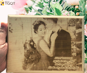 TRANH GỖ ĐỂ BÀN - QUÀ TẶNG THẦY CÔ NGÀY 20-11 Ý NGHĨA - MIỄN PHÍ KHẮC HÌNH THEO YÊU CẦU - QUÀ TẶNG TÌNH YÊU - QUÀ CƯỚI ẤN TƯỢNG - QUÀ TỐT NGHIỆP Ý NGHĨA - QUÀ SINH NHẬT ĐỘC ĐÁO