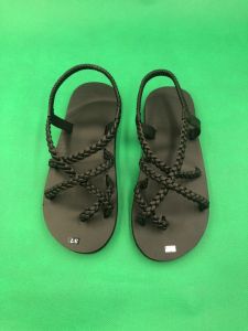 xăng đan nữ đế bính đen đen A95