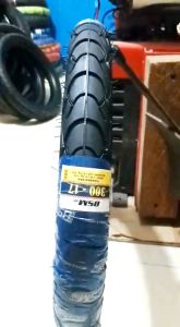 Ban Motor bebek 300-17 atau 90/90-17 ban ring 17 ban luar ring 17 ban bebek ban 300-17 ban 90/90-17 ban montor honda win supra revo jupiter ban luar 300-17 ban montor bebek ban 300-17 ban 90/90-17 ban luar 90/90-17 bsm 300-17 ban bebek ring 17 ban luar