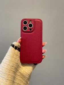Simple Retro Red Solid Color Phone Case For iPhone 16 15 14 13 12 11 Pro Max Plus 8Plus X XS XR TPU Leather Cover For Apple