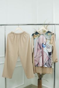 Priskila Cell SYAKIRA SET Bahan CRINKLE APLIKASI SABLON PRINTING REALPICT Setelan Wanita Dewasa Terbaru Viral Jumbo Ukuran M L XL XXL / 2XL Stelan Wanita Cringkle 2 in 1 Baju dan Celana One Set Wanita OOTD HIjab Atasan Tunik Gambar Cewek Bercadar