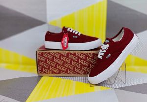 SEPATU PRIA DAN WANITA  MAROON CALIFORNIA SENEAKERS PREMIUM ORIGINAL COD BAYAR DI TEMPAT
