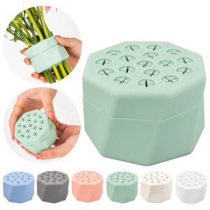 TSEVD Reusable Spiral Ikebana Stem Holder 17 Holes Flexible Silicone Blossom Grid Flower Grid Soft Flexible Floral Stem Holder Bouquet Shaping
