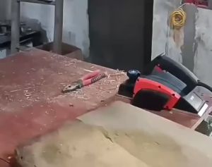 Hanson8 Woodworking Table Electric Planer 220VElectric Wood Planer Electric Router Trimmer Inverted Table Planer Wood Cutting Tool 2Z5B1
