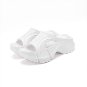 [Free Shipping] New Women’S Thick-Soled Slippers Perfect For Summer Wear With A Height-Enhancing Non-Slip And Soft Sole Offering A Casual Breathable Fashionable And Versatile Look