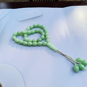 Multi Purpose Acrylic Bead Bracelet 33Pcs Fade Resistant Sensitive Skin Friendly Wristband For All Day Comfort Wear