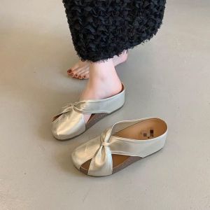 [Free Shipping] Thick-soled height-increasing closed-toe slippers 2026 summer new model slip-on invisible height-increasing half-slippers for women to wear outside