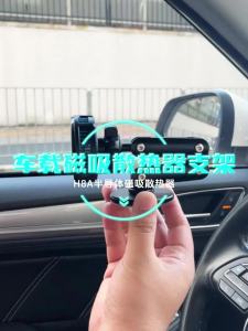 15W wireless charging all metal automotive magnetic semiconductor cooling phone holder RGB light stable robotic arm suitable for iPhone Samsung Xiaomi and other mobile phones