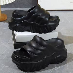 5CM Thick Sole New Fashion Platform  Lightweight Slip on Rubber Womens Slipper 8833