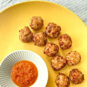 Mums Handmade Frozen Pork Meatballs 10pcs