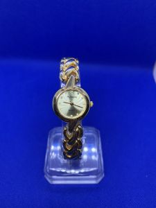 Đồng hồ nữ dạng lắc tay Rumours size 23